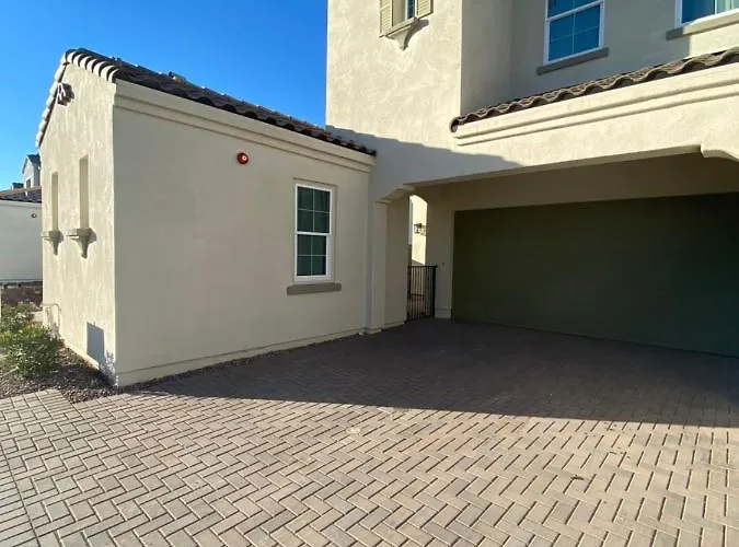 Az Chandler Rental
