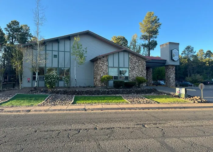Pinetop Studio Suites