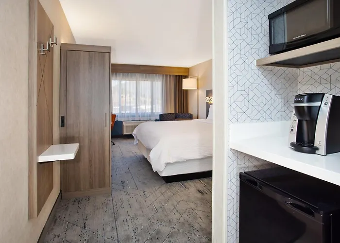Holiday Inn Express Flagstaff By Ihg