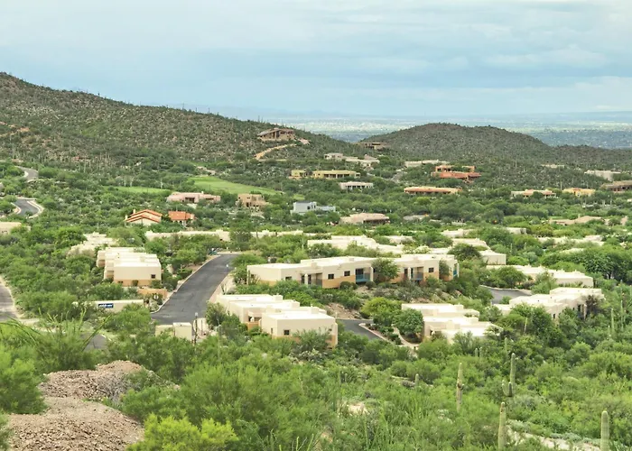 Starr Pass Golf Suites
