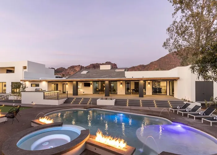 Luxury Micro-Resort, Theater, Sauna, Heated Pool