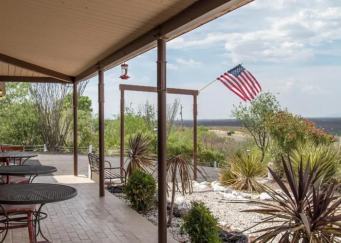 Landmark Lookout Lodge