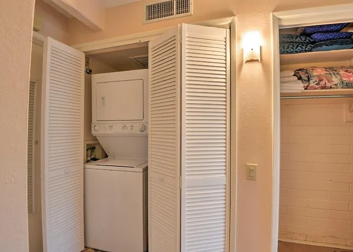 Green Valley Townhome With Resort Amenities!