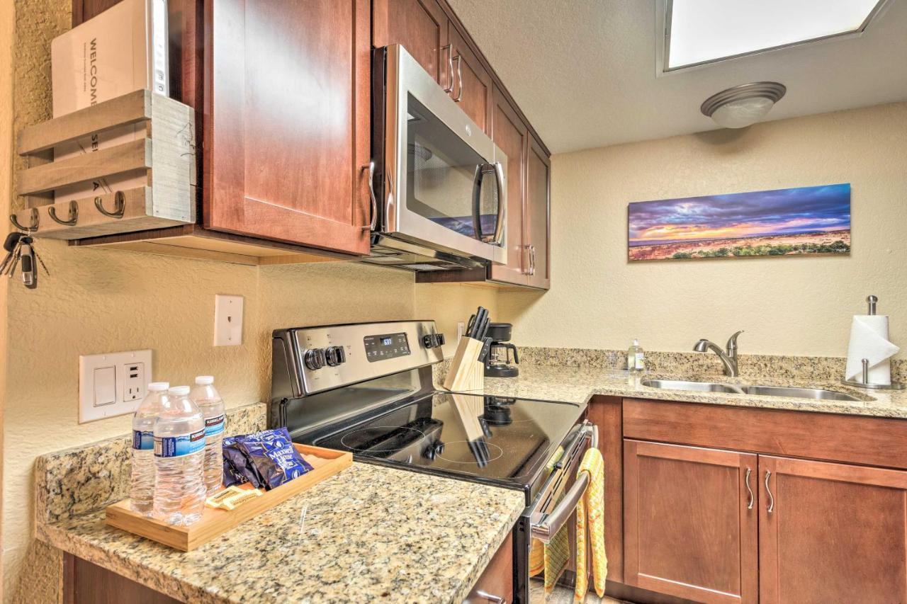 Sunny With Pool And Grill Access! Apartment