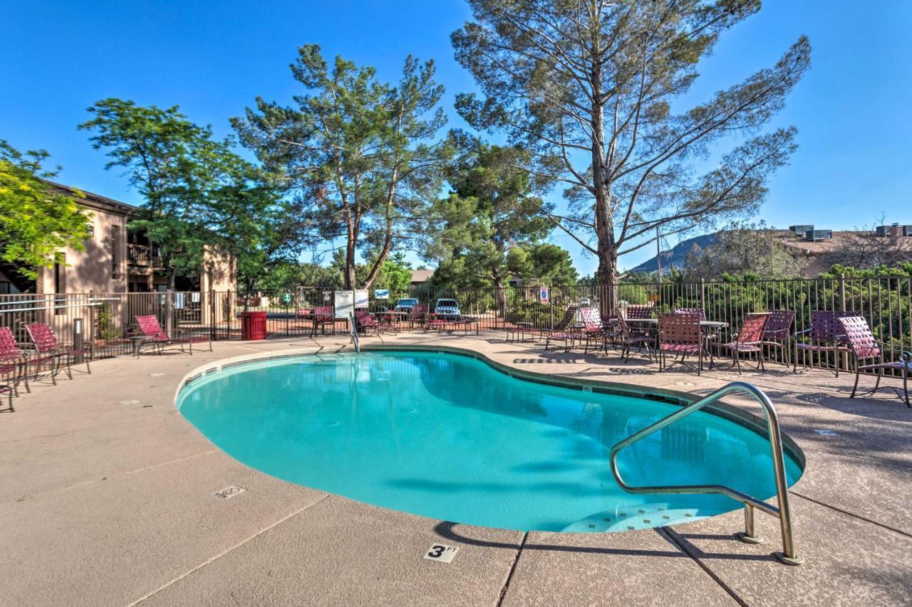 Sunny With Pool And Grill Access! * Sedona