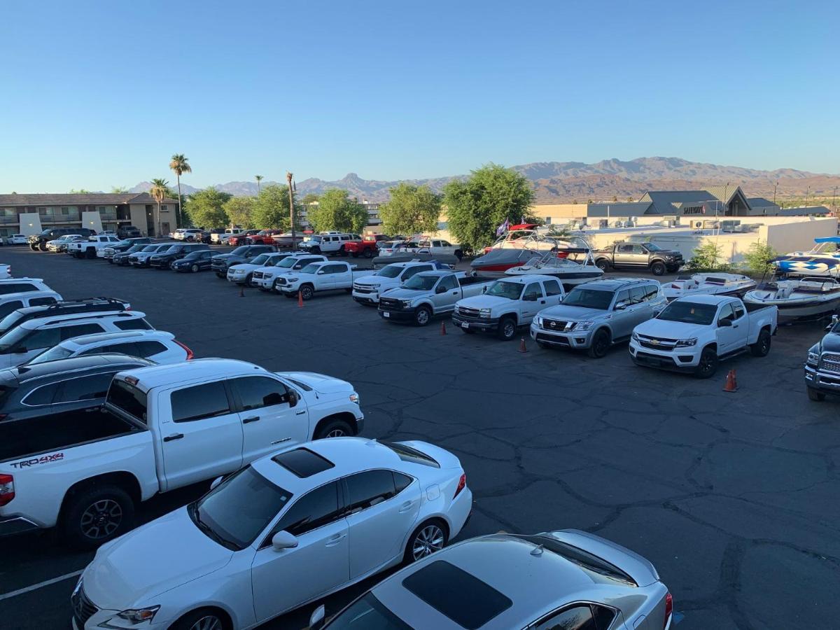 Days By Wyndham Havasu Motel 2*