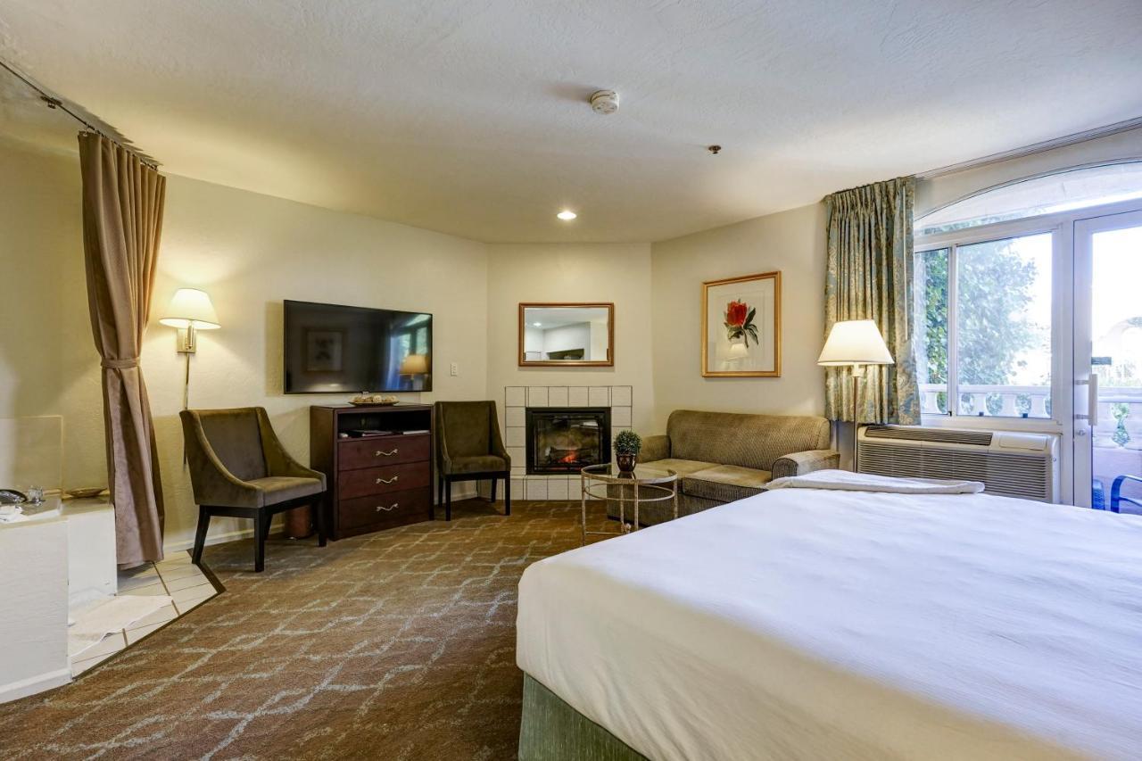 Hotel Forest 3*