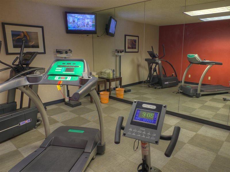 Express & - Midtown, An Ihg Hotel 3*