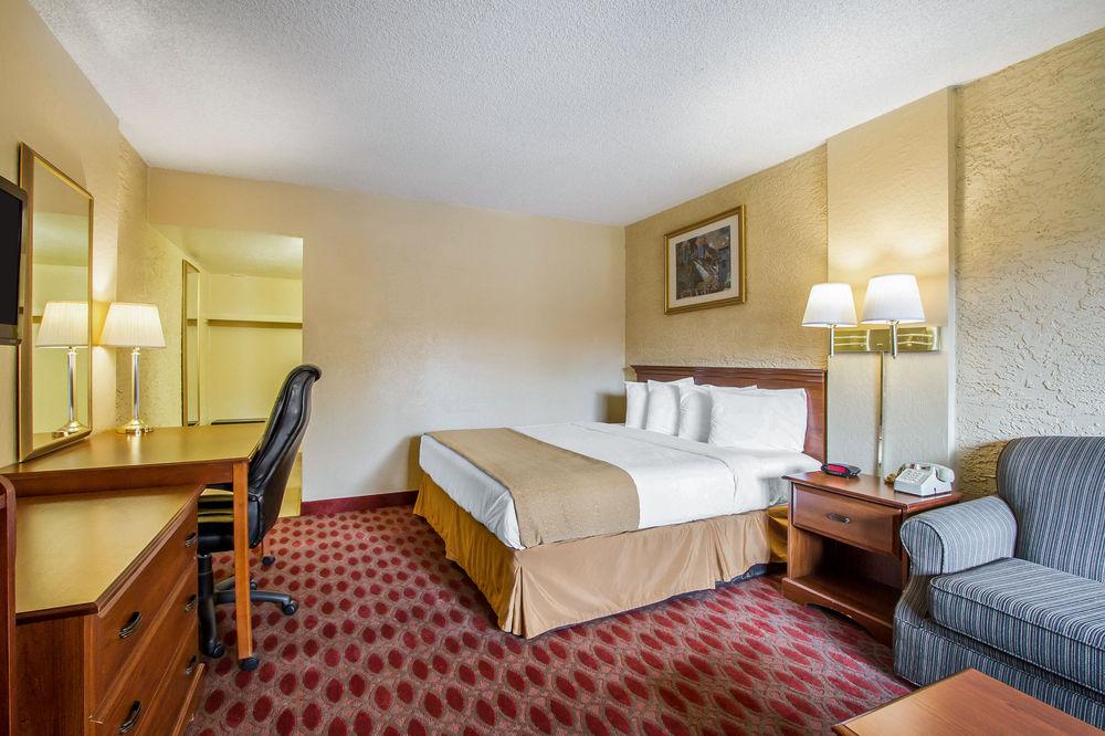 Quality & - Phoenix West Hotel 2*