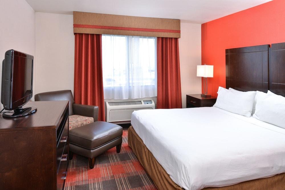 Hotel Express By Ihg Kingman