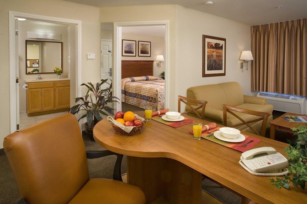 Candlewood By Ihg Hotel Nogales