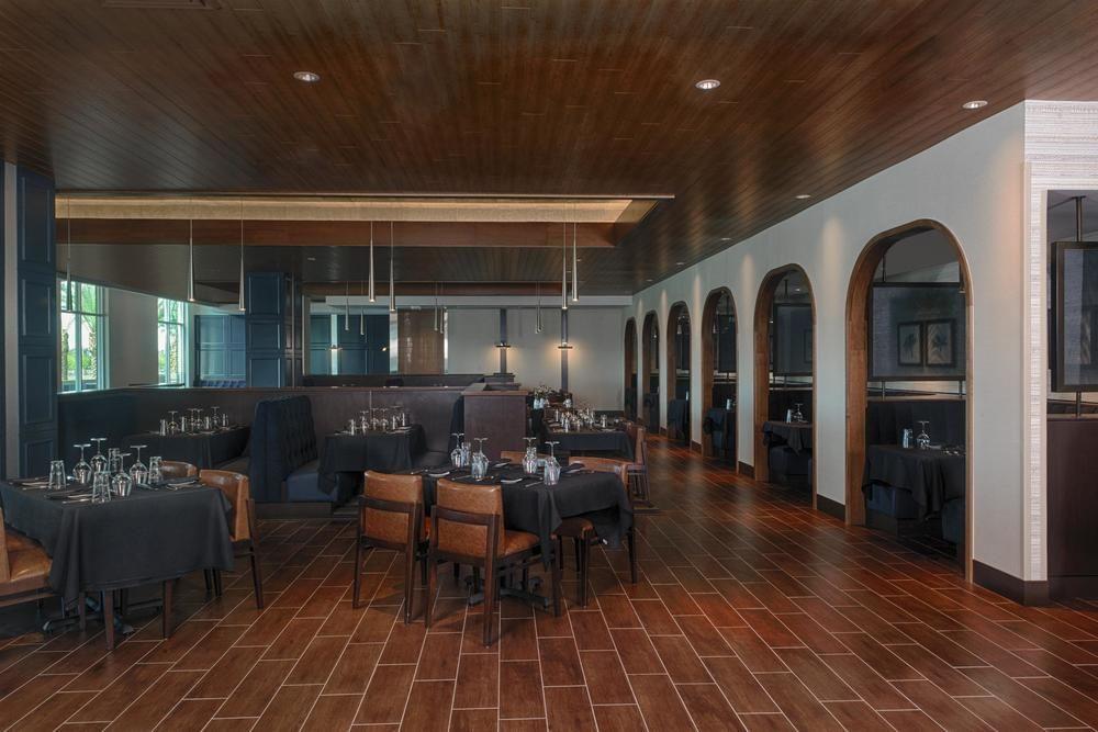 Sheraton At Wrigleyville West Hotel