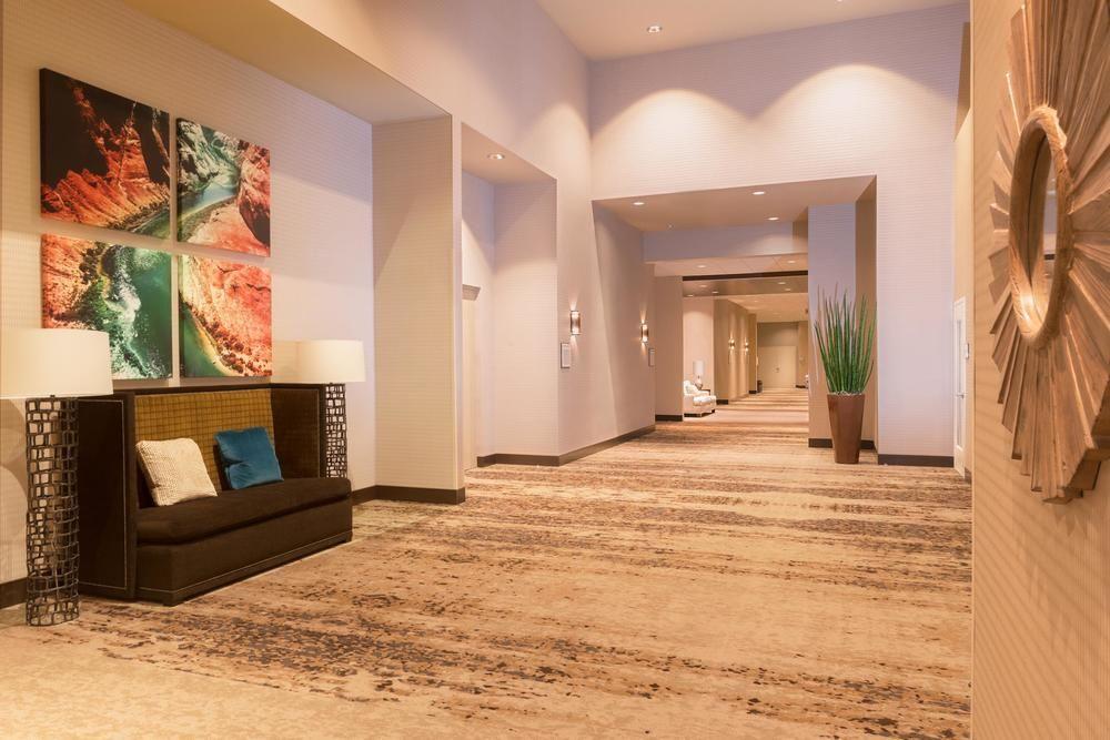 Sheraton At Wrigleyville West Hotel 4*
