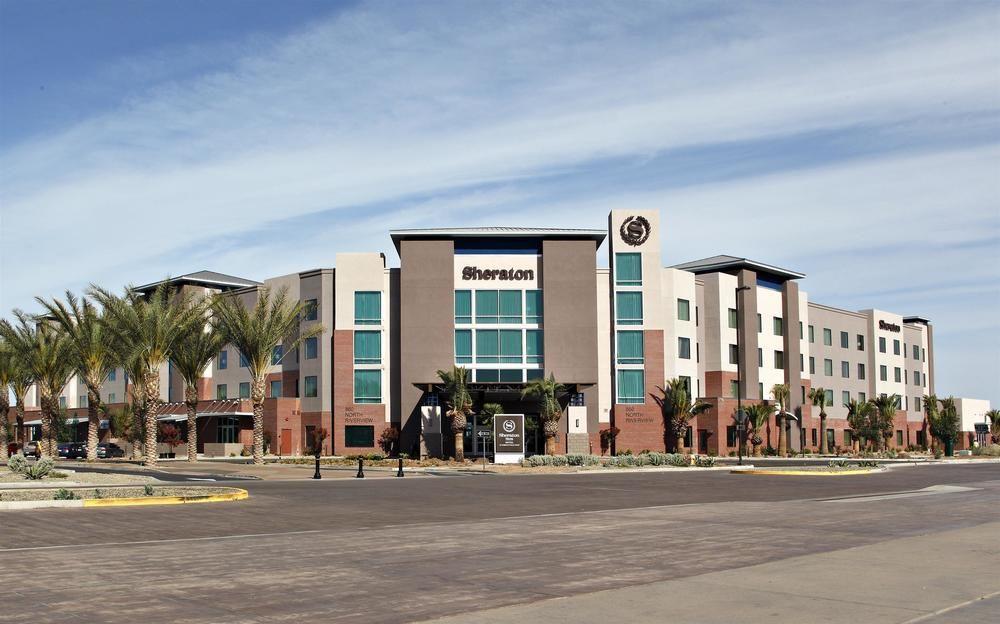 Hotel Sheraton At Wrigleyville West 4*