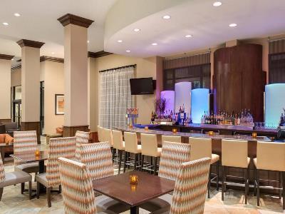 Hilton Phoenix Hotel 4*