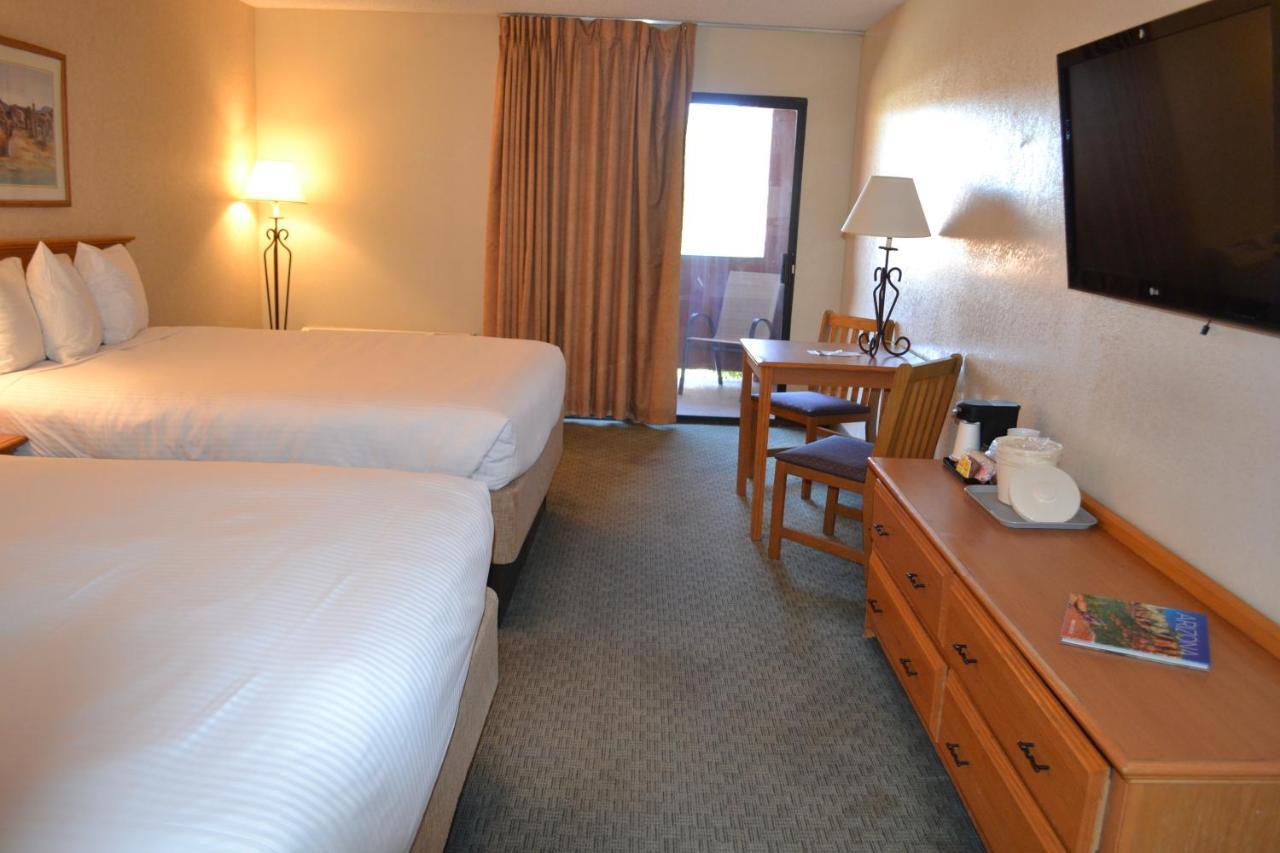 Hotel The At Cliff Castle Casino 3*