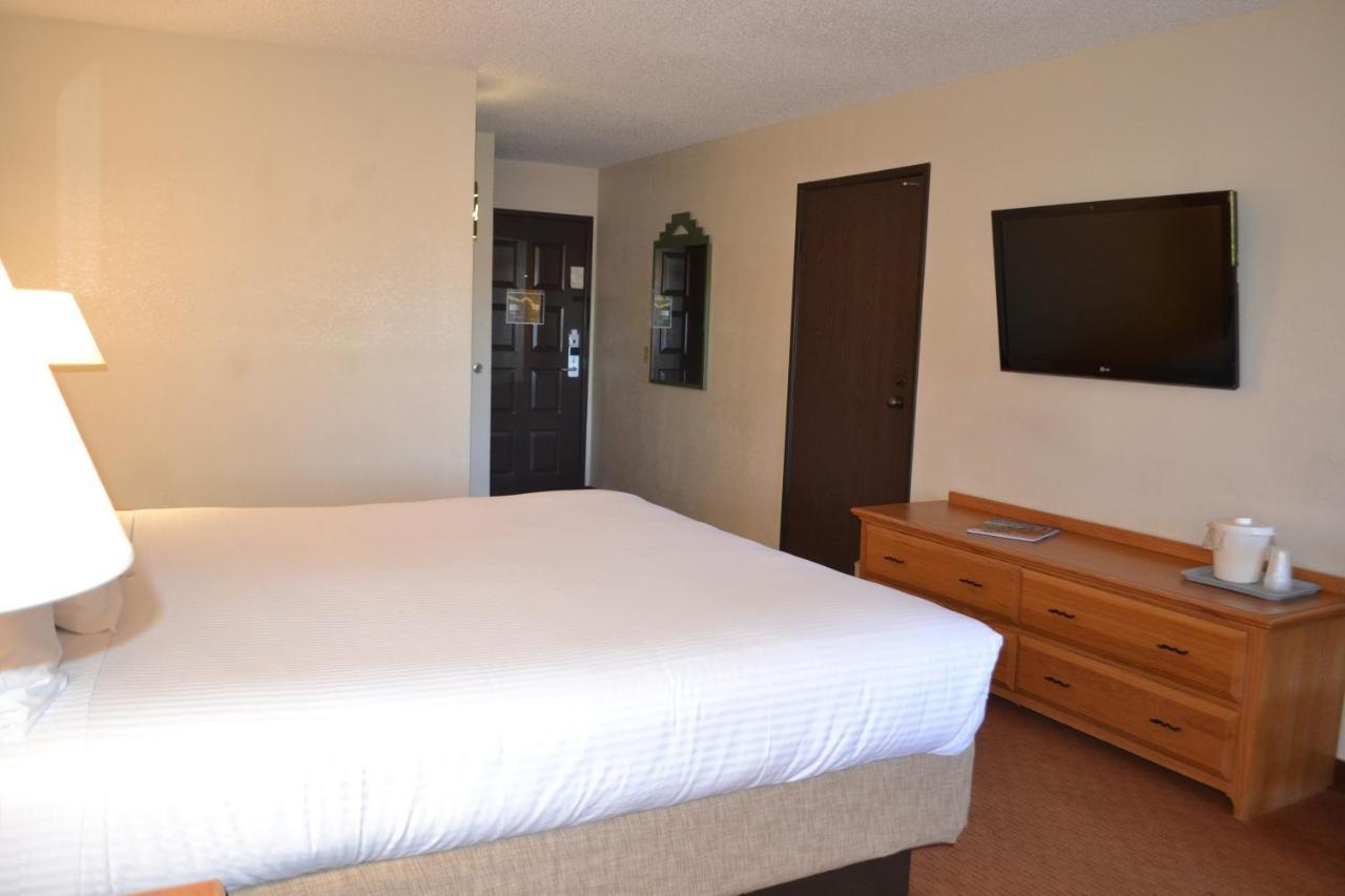 Hotel The At Cliff Castle Casino 3*