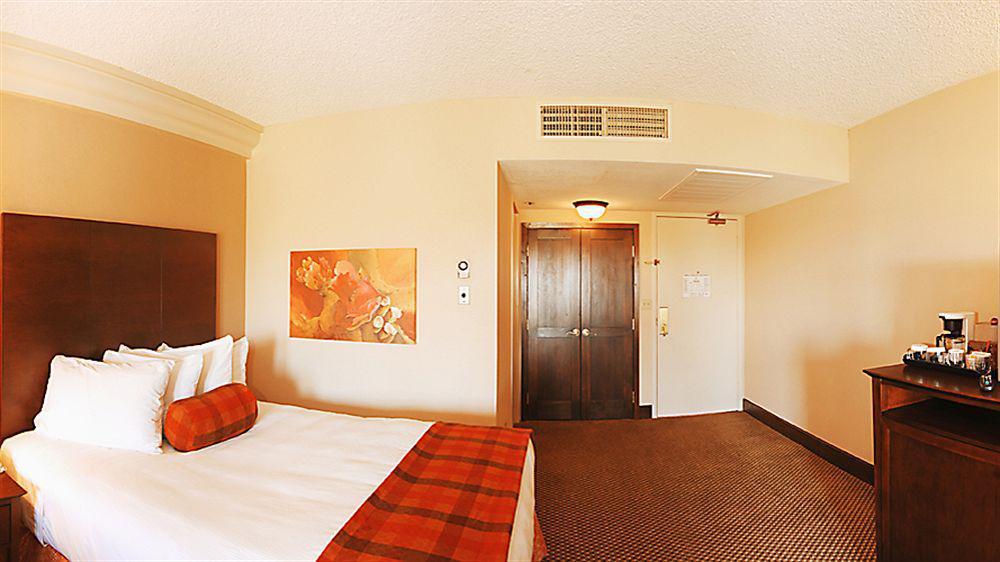 Doubletree By Hilton Phoenix Mesa