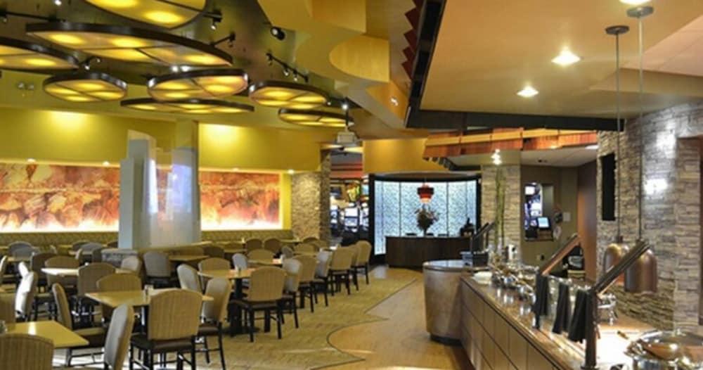Hotel The At Cliff Castle Casino 3*