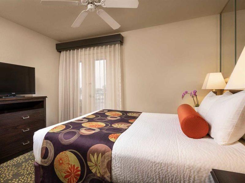 London Bridge Hotel Lake Havasu City