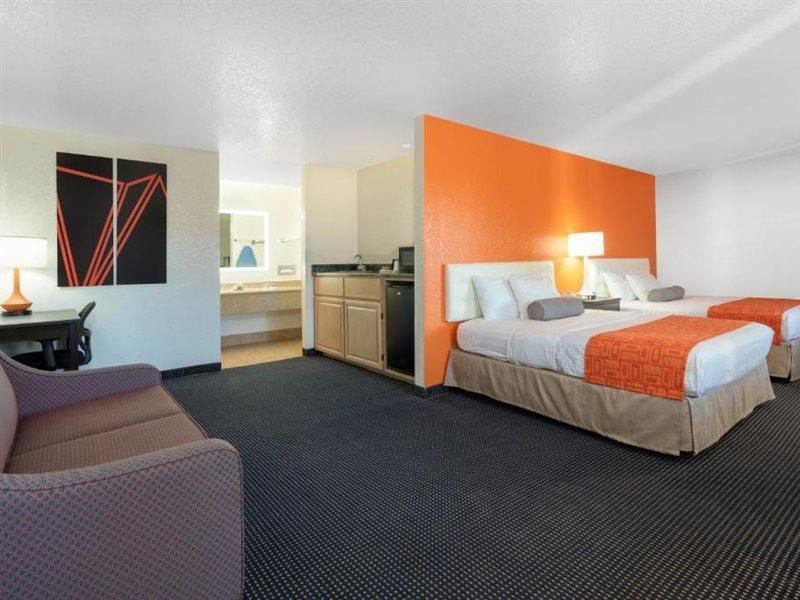 Howard Johnson By Wyndham 2* Holbrook