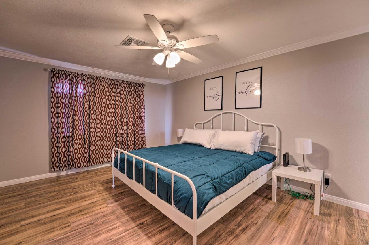 Updated Family - 2 Blocks To Colorado River! Bullhead City