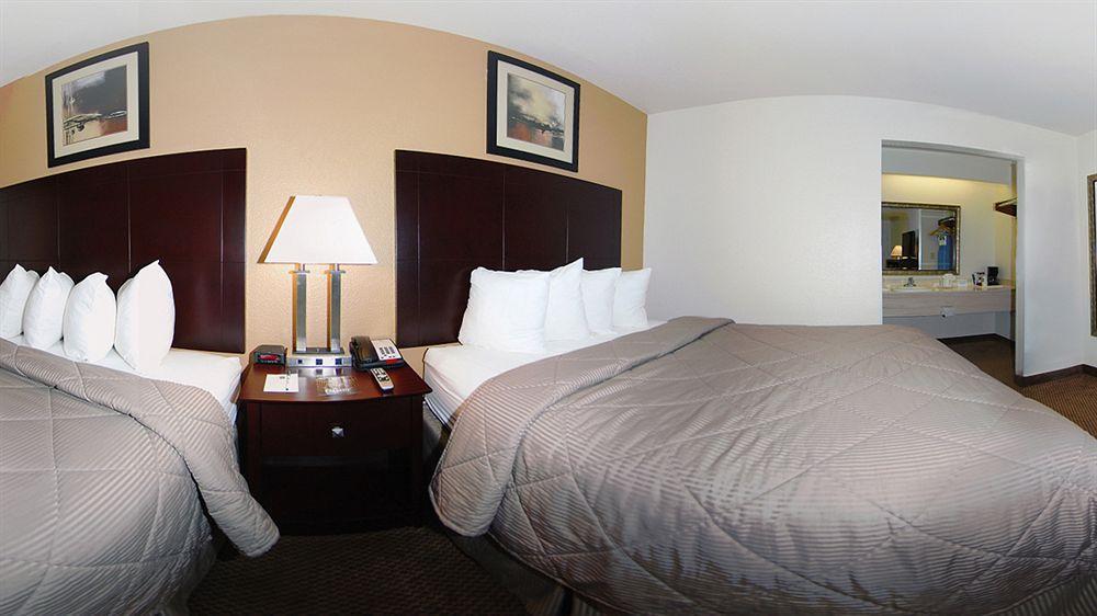 Western Copper Hills 3* Globe