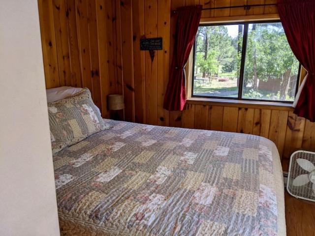 Lodge Double B