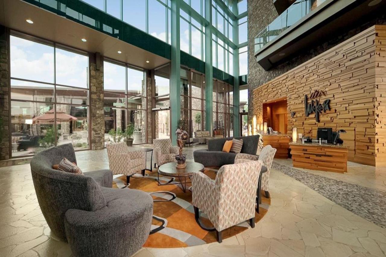 Wekopa Casino 4*