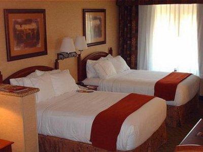 Hotel Express & By Ihg