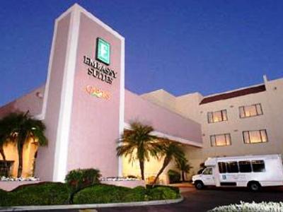 Hotel Embassy By Hilton Phoenix 4*