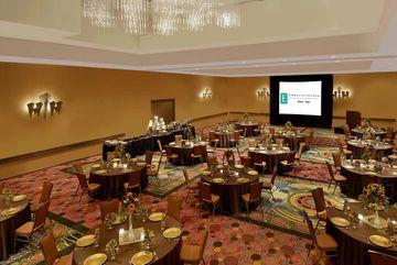 Embassy By Hilton Phoenix Hotel Tempe