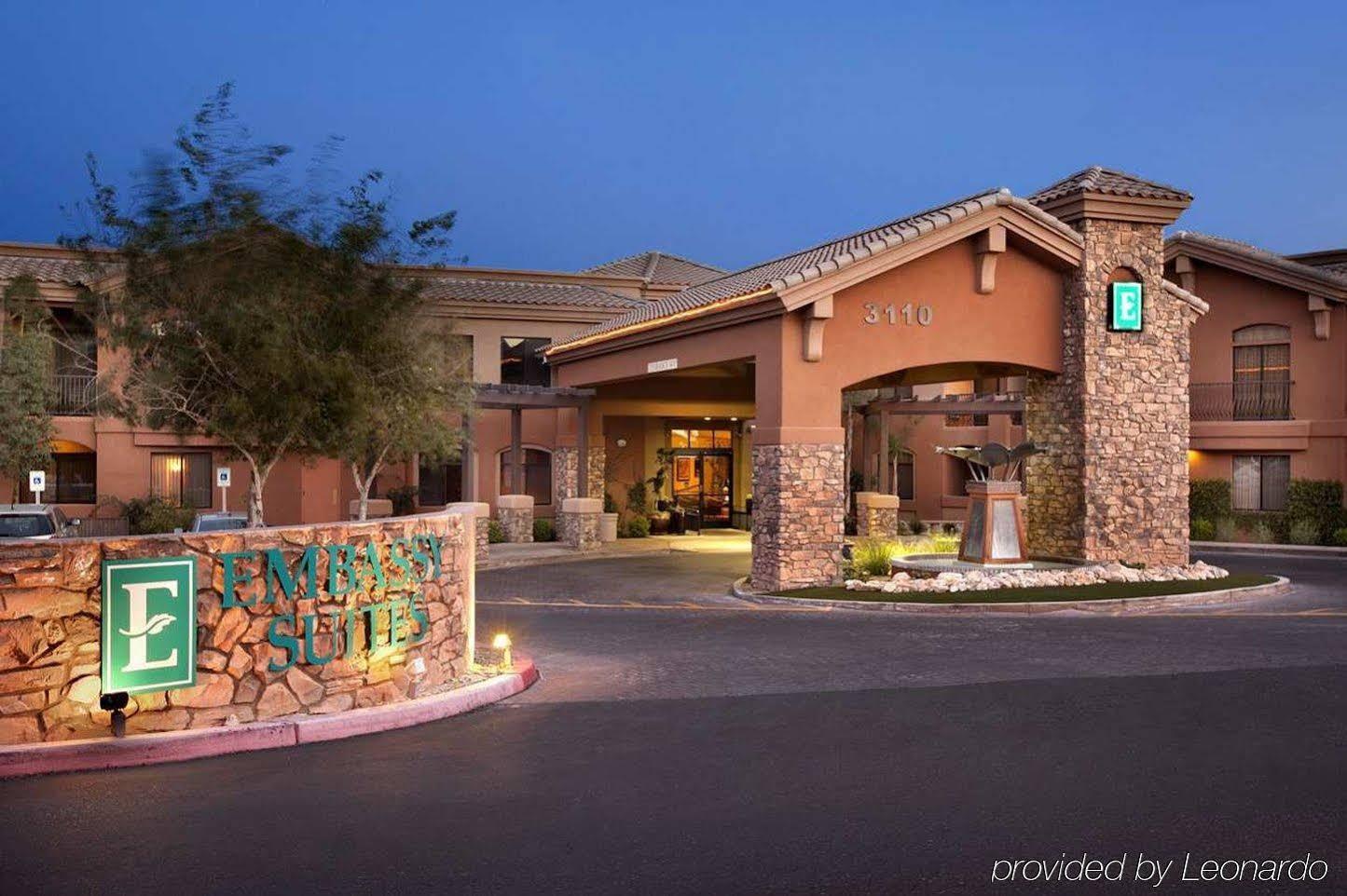 Hotel Embassy - Paloma Village