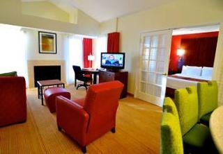 Sonesta Es Hotel