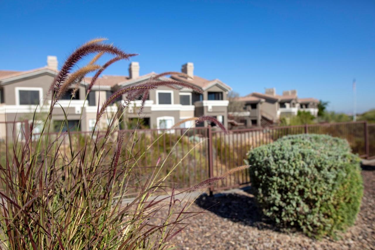 Hotel Raintree At South Mountain Preserve