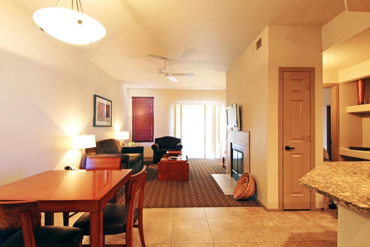 Raintree At South Mountain Preserve Hotel 3*
