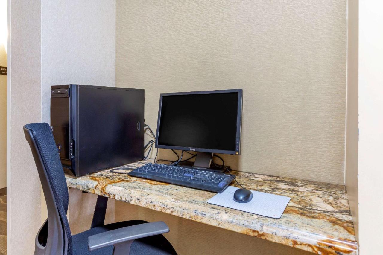 Comfort Inn 3*