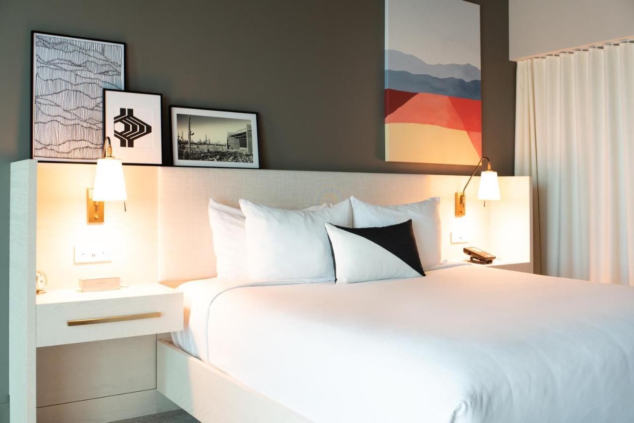 Mountain Shadows Scottsdale Resort 5*