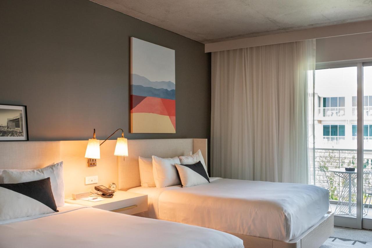 Mountain Shadows Scottsdale Resort 5*