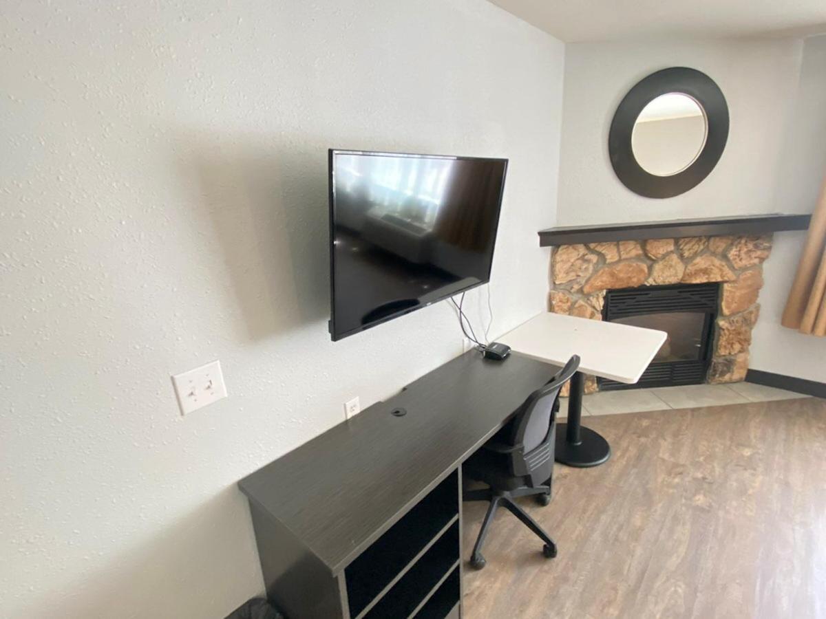 Hotel Pinetop Studio Suites