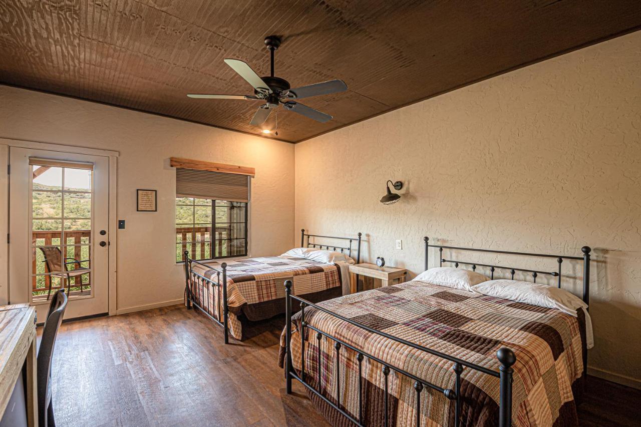 Holiday park -pet Friendly- Miners #5 -two Double Beds - Private Balcony 2*