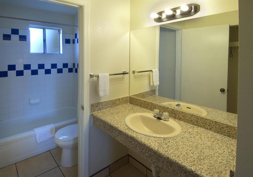 American Executive Hotel