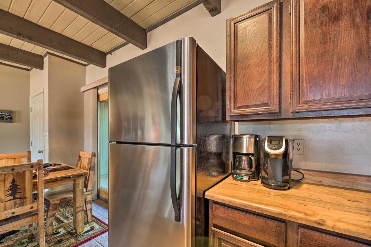 Apartment Country Club Pinetop With Patio And Near Lakes!