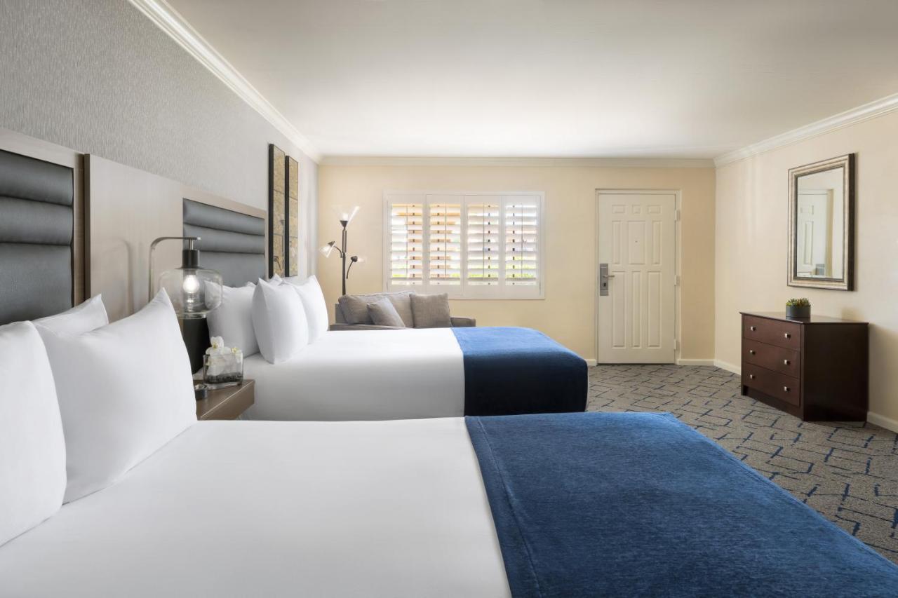 Resort The Scottsdale Plaza & Paradise Valley