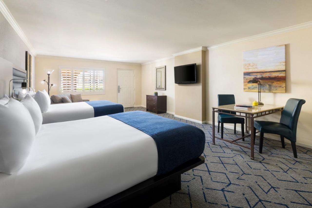 Resort The Scottsdale Plaza & Paradise Valley