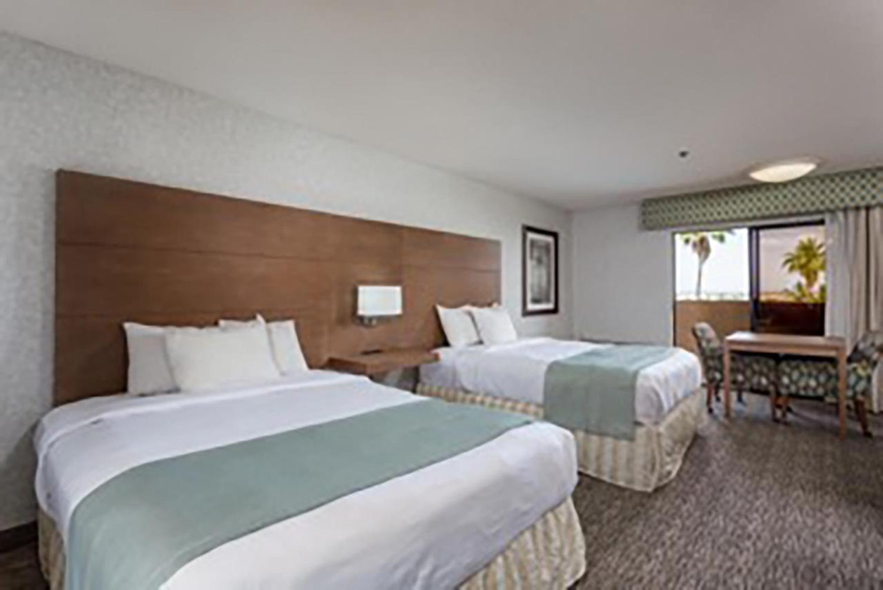 Shilo Hotel 3*