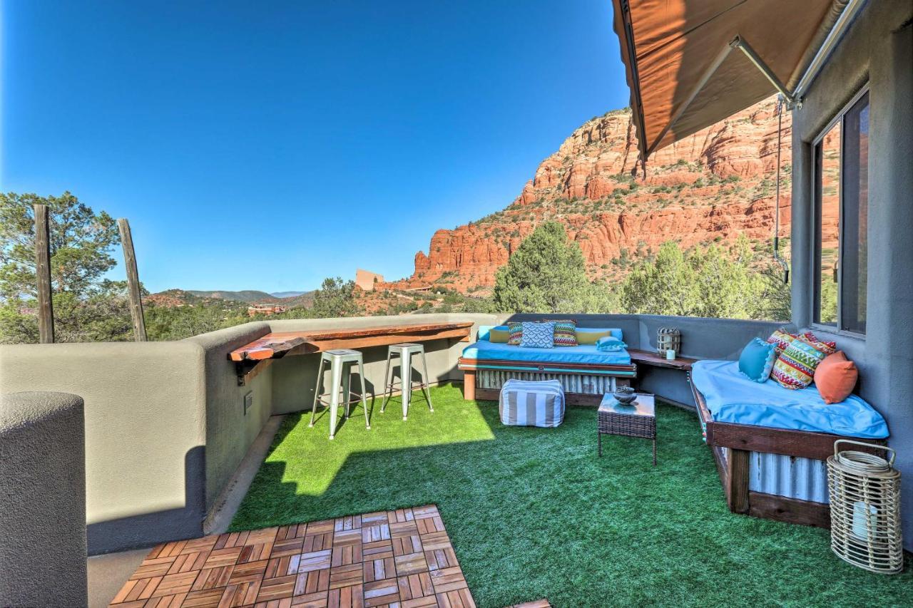 With Amazing View And On-site Hiking!