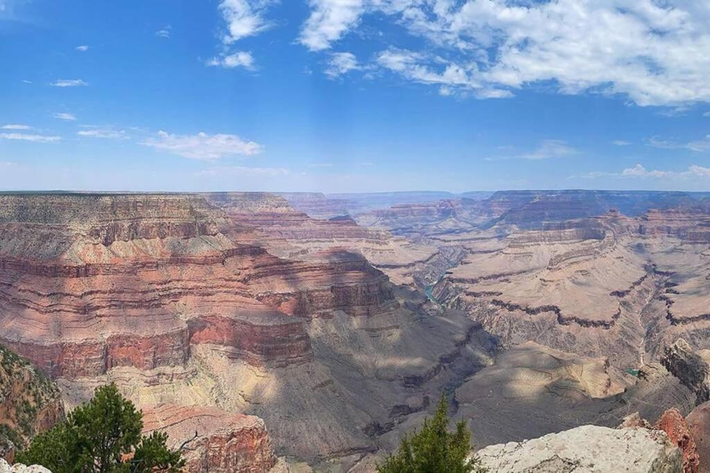 076 Tiny Nr Grand Canyon South Rim Sleeps 8