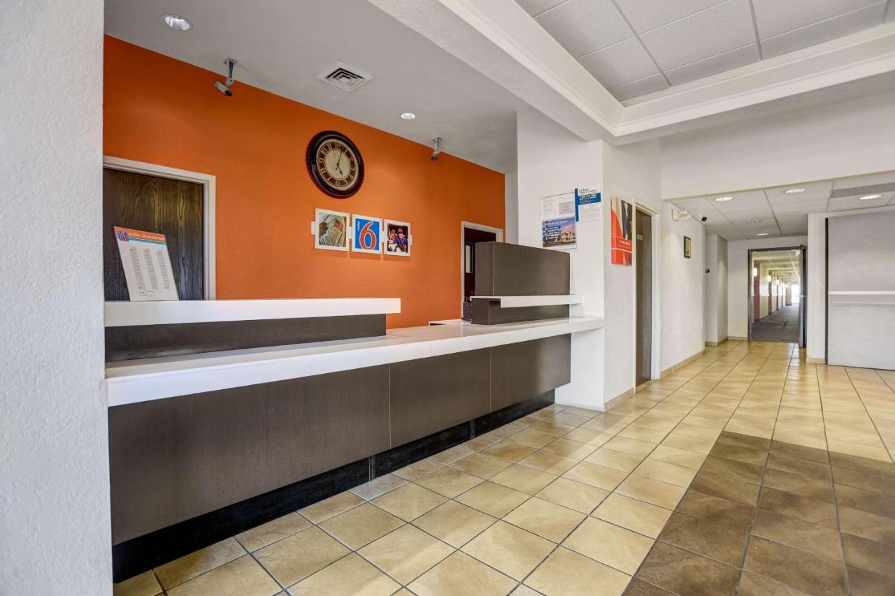 Hotel 6-benson, Az 2*