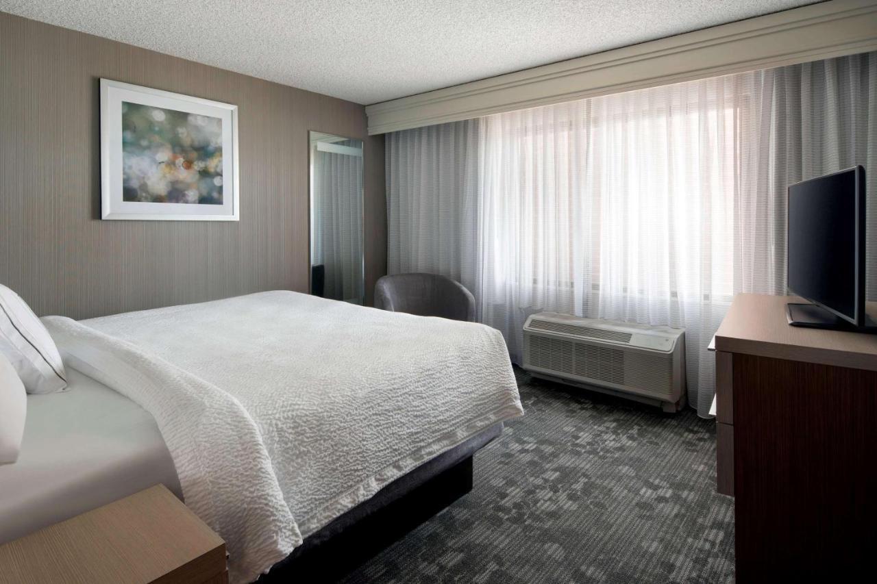 Sonesta Select Downtown Hotel